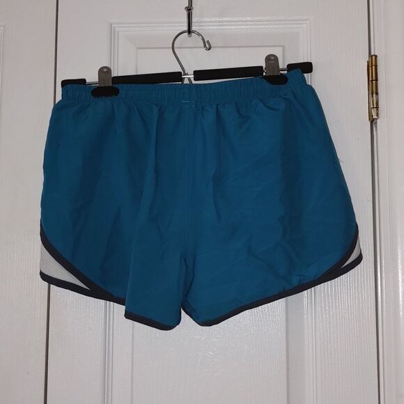 Under Armour  lined running  athletic shorts  Sz M - Picture 3 of 4